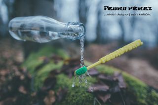 Unikátní design kartáčku PEDRO PEREZ Za ergonomií a designem kartáčku stojí známý český designér Jan Čapek. Pedro Perez...